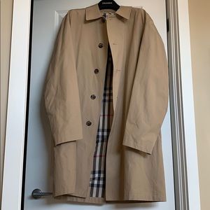Burberry Man Trench coat